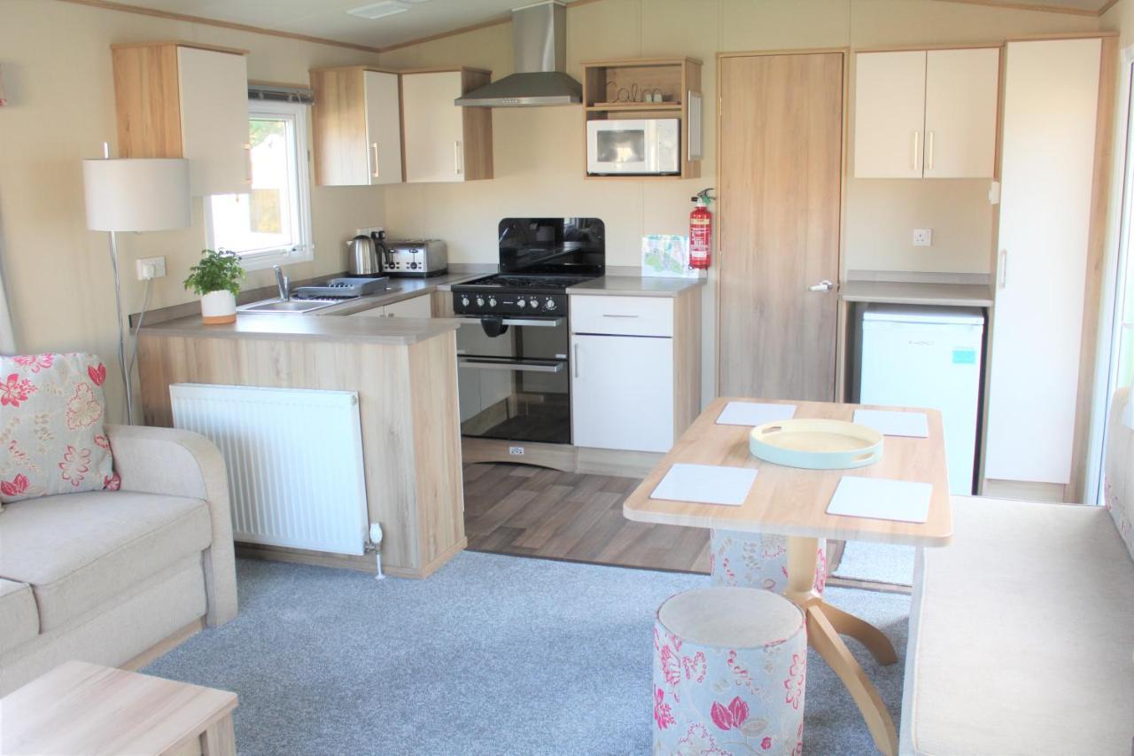 Newquay Bay Resort - Spacious - Sleeps 6 - Close To Porth Beach Zewnętrze zdjęcie