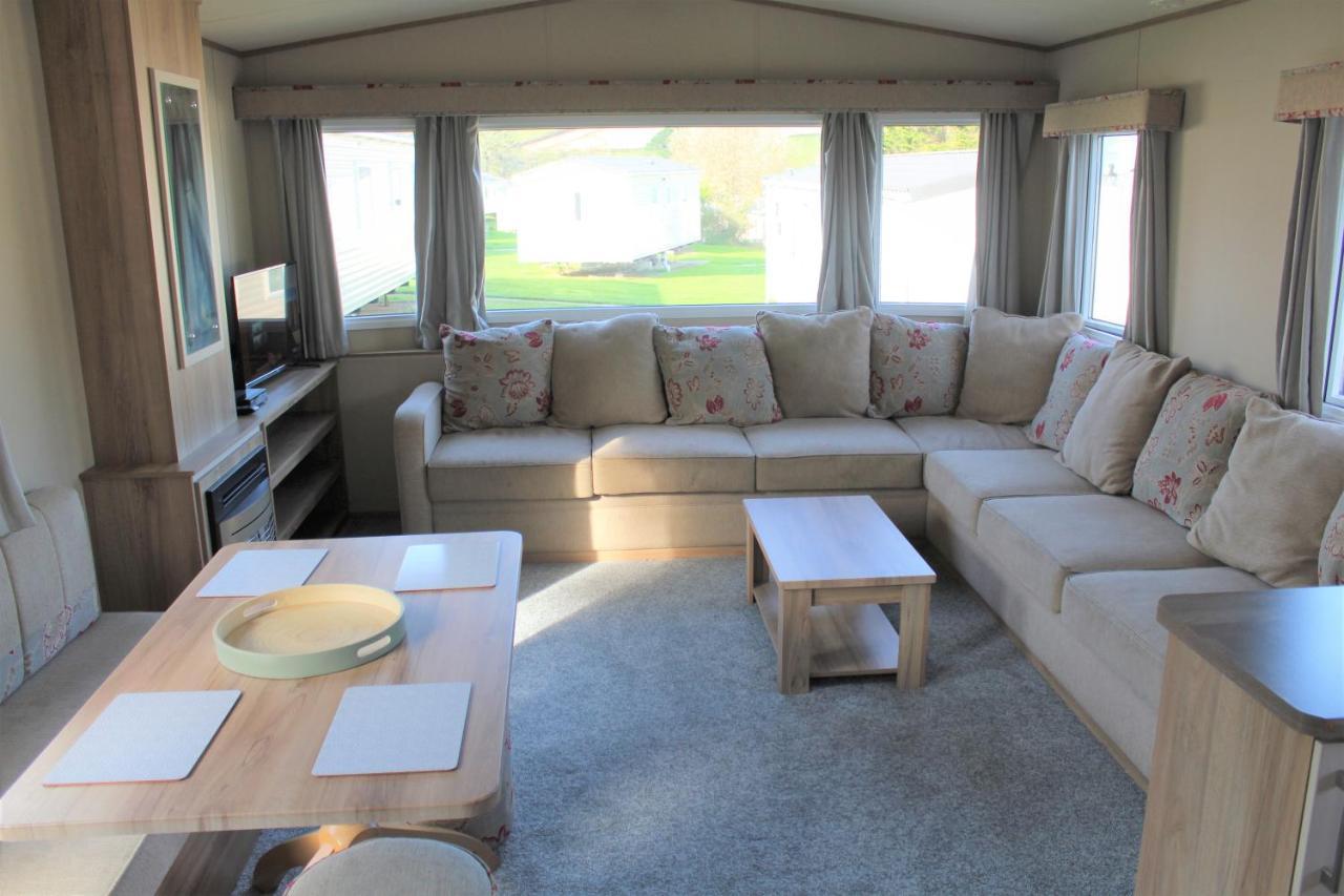 Newquay Bay Resort - Spacious - Sleeps 6 - Close To Porth Beach Zewnętrze zdjęcie