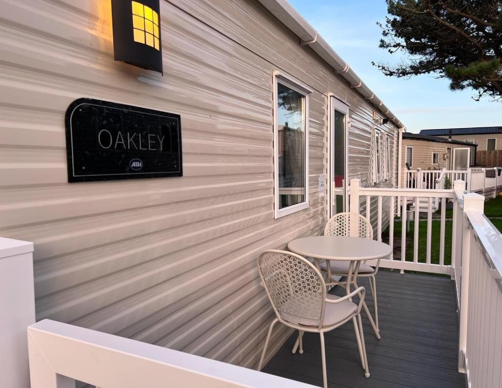 Newquay Bay Resort - Spacious - Sleeps 6 - Close To Porth Beach Zewnętrze zdjęcie
